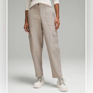 Lululemon cargo pant HEMMED